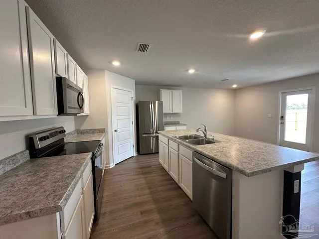 $1,995 | 1929 High Rdg Court, Pensacola, FL 32534