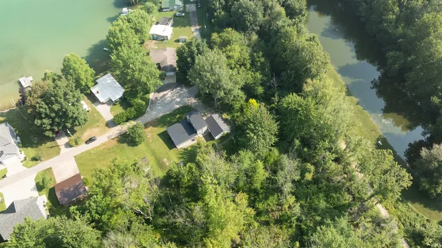 $350,000 | 1770 West 570 North, Howe, IN 46746