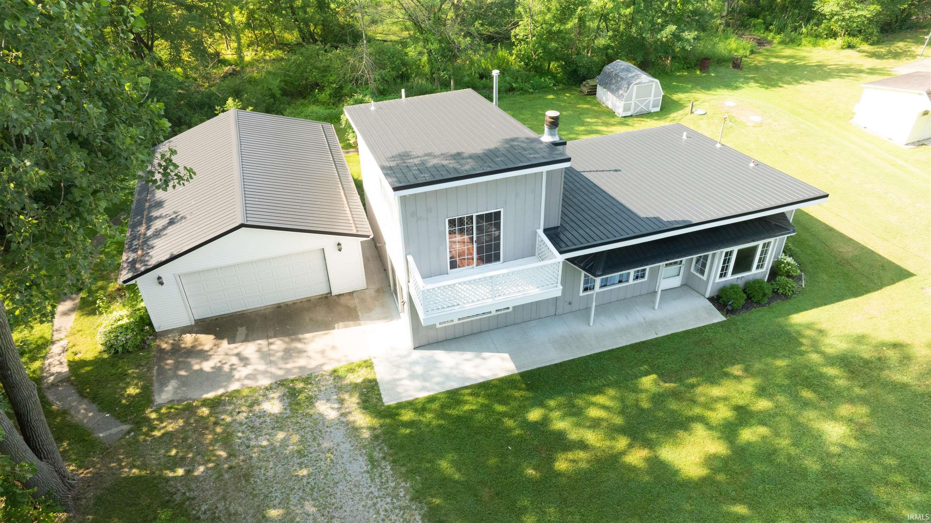 1770 West 570 North Howe, IN 46746 - Photo 5 of 19