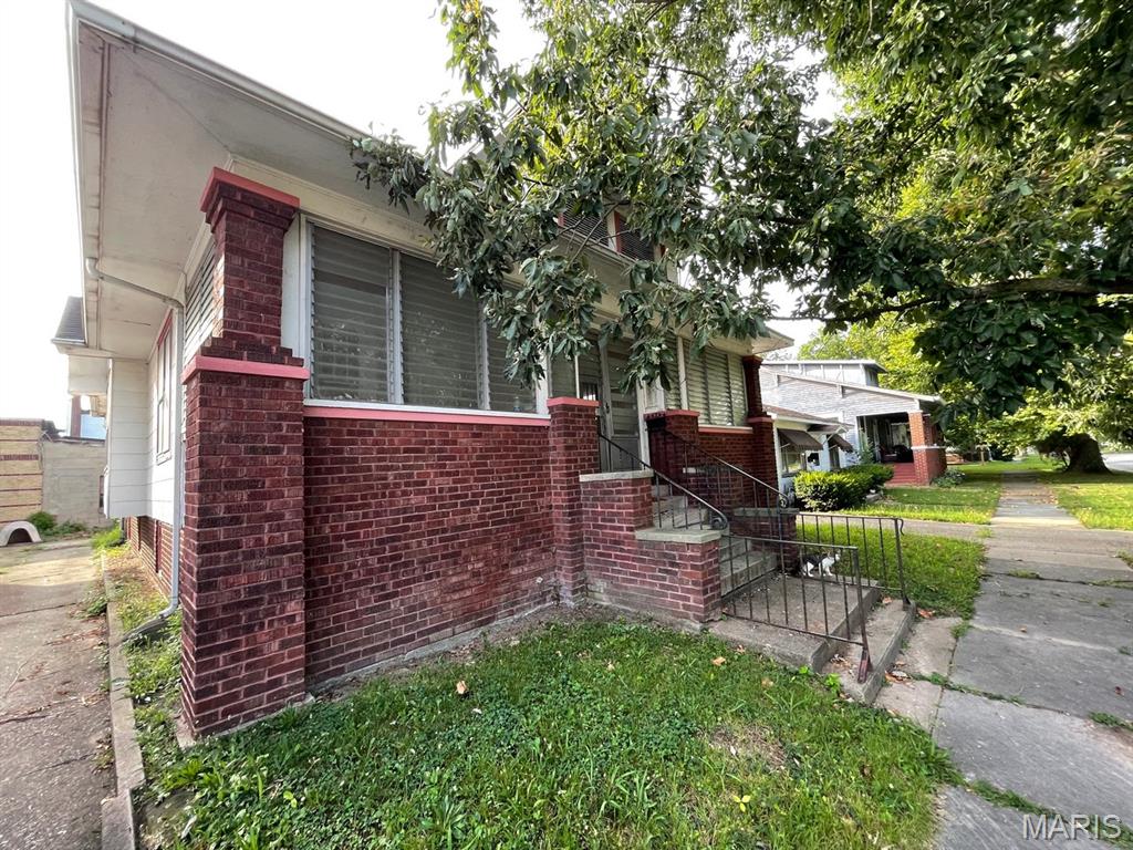 113 South Hickory Street Centralia, IL 62801 - Photo 11 of 12