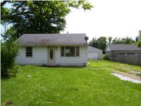 6108 Pendleton Road Louisville, KY 40272 - Photo 1 of 4 Primary Photo