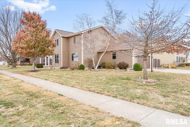 $365,000 | 537 Richmond Drive, Chatham, IL 62629