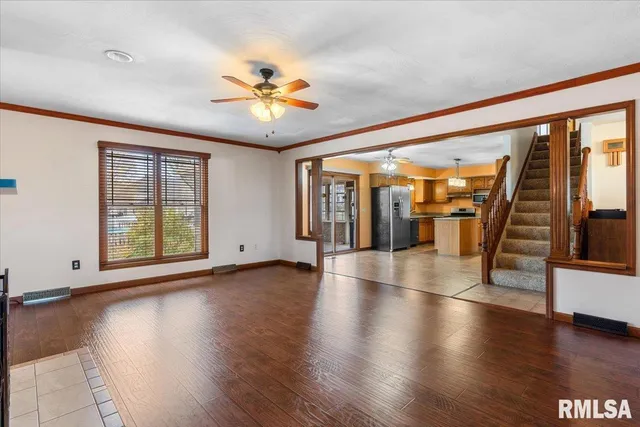 $365,000 | 537 Richmond Drive, Chatham, IL 62629