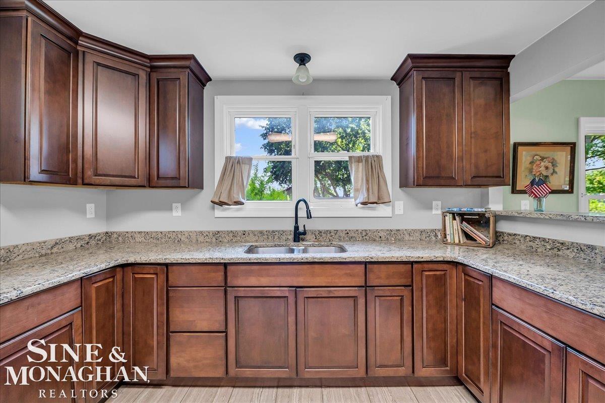 7446 Lapeer Road North Street, MI 48049 - Photo 13 of 57