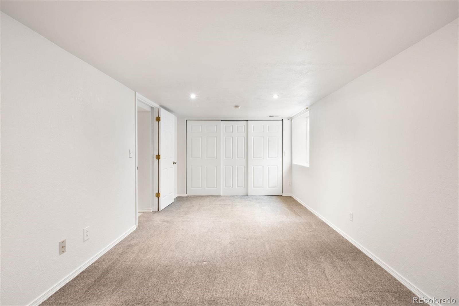 3000 Ivy Street Denver, CO 80207 - Photo 24 of 26 a view of an empty room