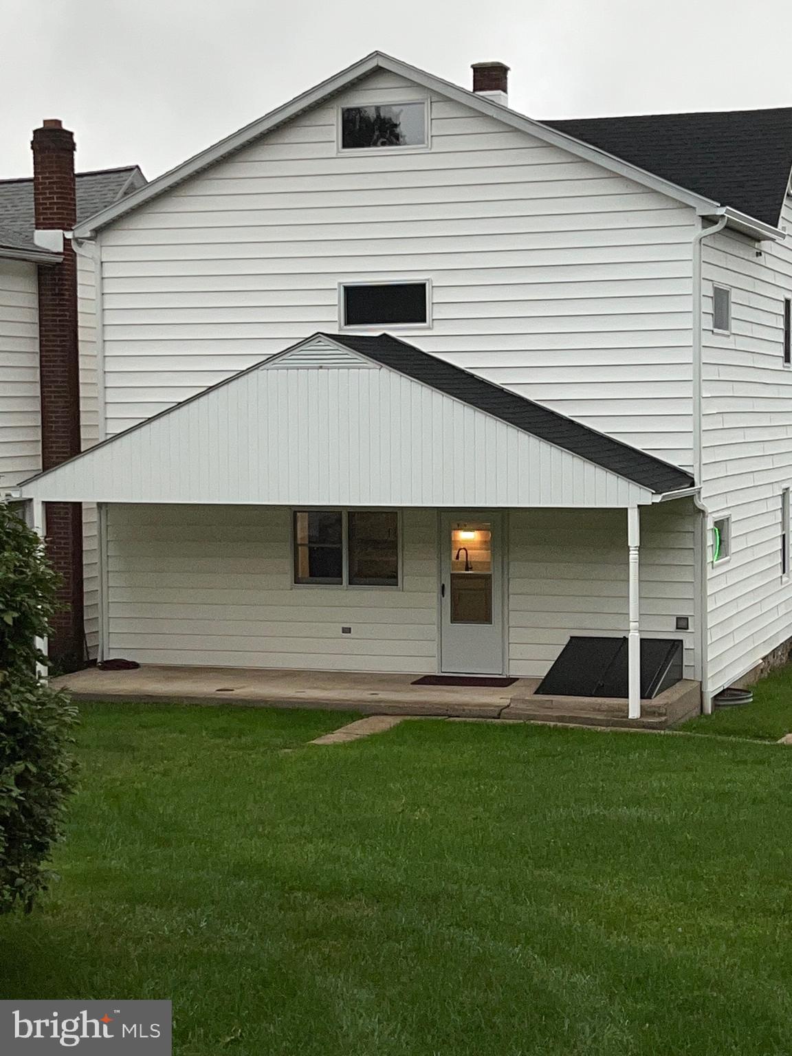 163 Lavelle Road Lavelle, PA 17921 - Photo 3 of 51 Gallery Image 3