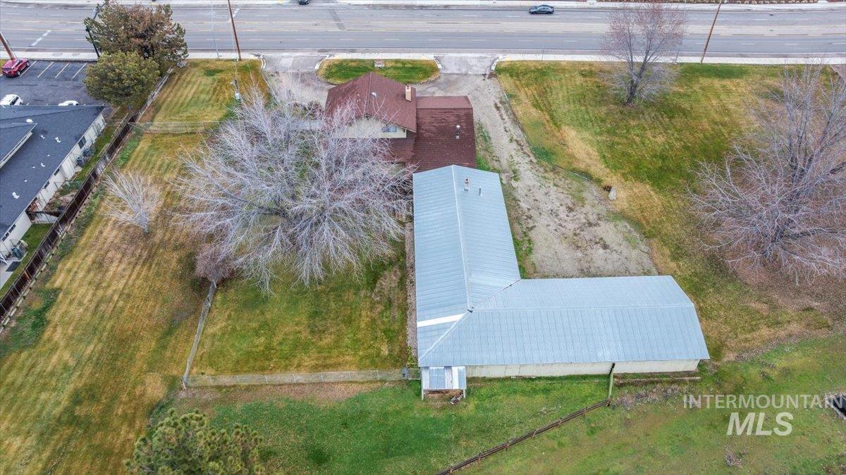 1155 North Maple Grove Road Boise, ID 83704 - Photo 7 of 14