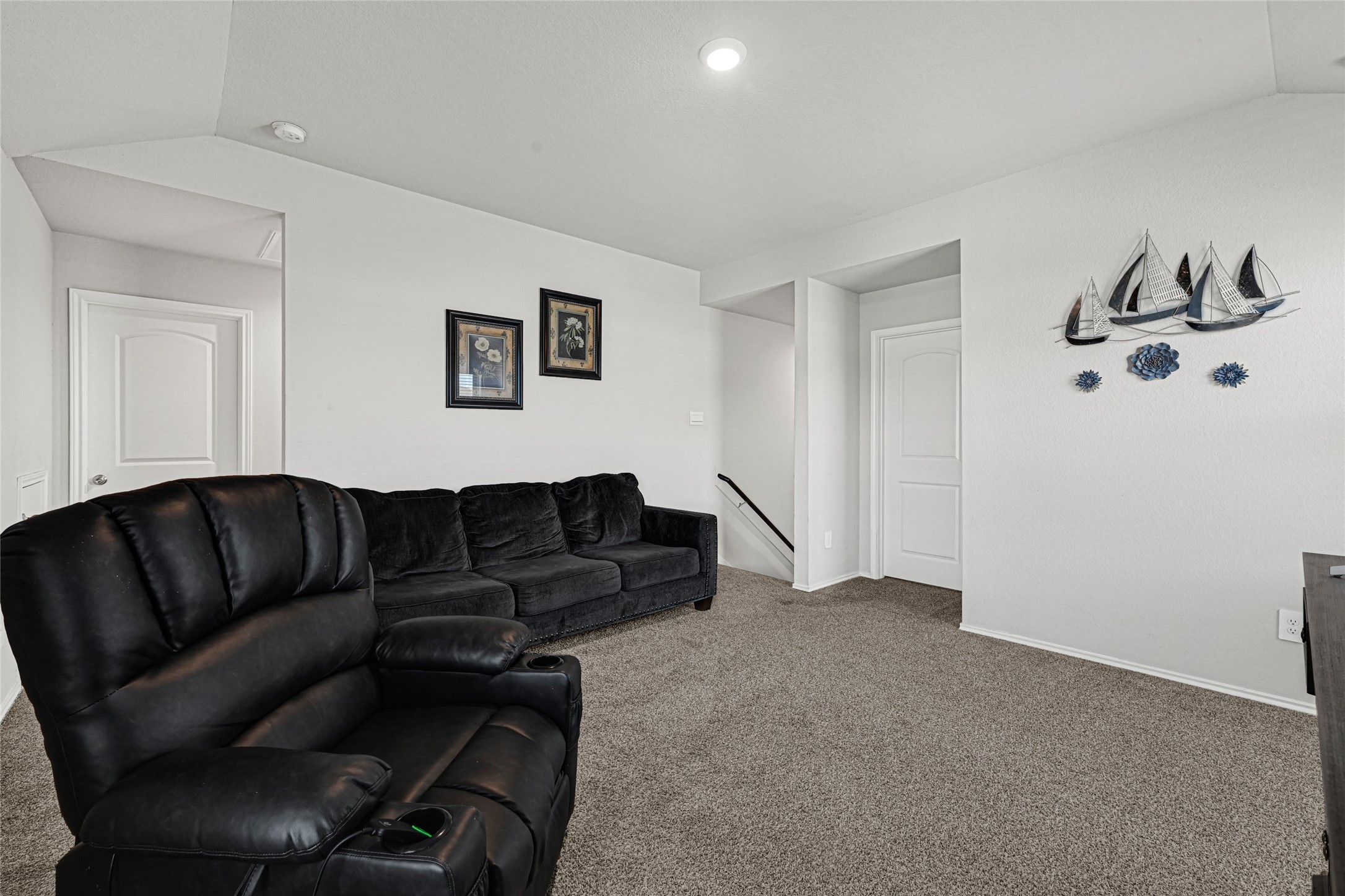 22707 Yarmony Vista Trail Spring, TX 77373 - Photo 21 of 26 a living room with furniture