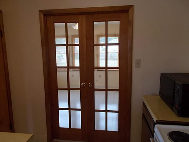 2459 Eakin Road Columbus, OH 43204 - Photo 7 of 25 Gallery Image 7
