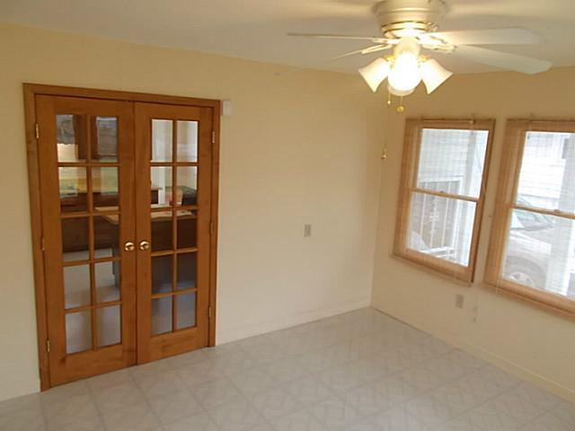 2459 Eakin Road Columbus, OH 43204 - Photo 8 of 25 Gallery Image 8