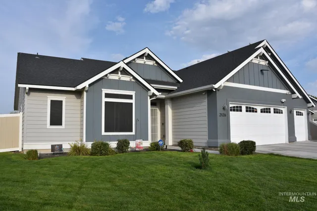 $489,900 | 2126 West Pine Creek Drive, Nampa, ID 83686