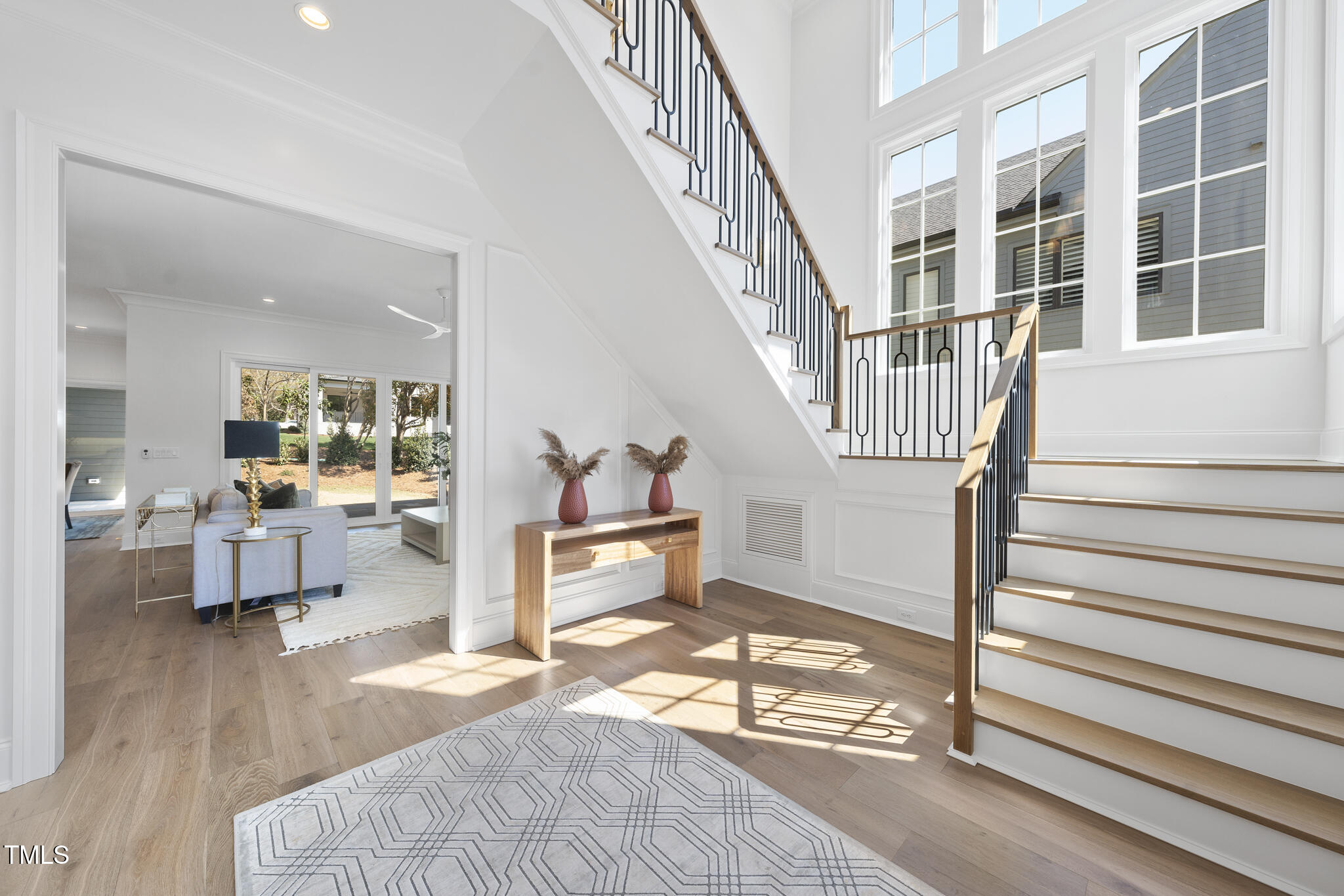 3410 Bradley Place Raleigh, NC 27607 - Photo 4 of 37 DSC07558