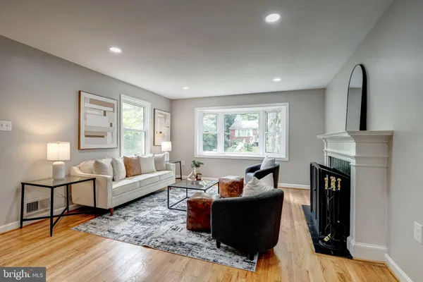 $3,485 | 130 Whitmoor Terrace, Silver Spring, MD 20901