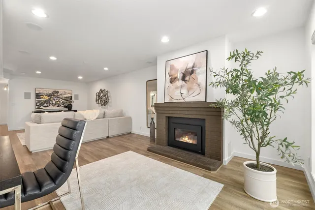 $1,150,000 | 7250 Old Redmond Road, Unit A103, Redmond, WA 98052