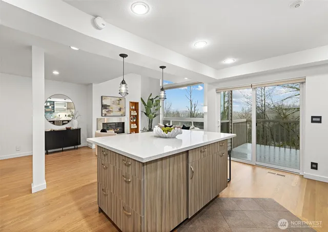 $1,150,000 | 7250 Old Redmond Road, Unit A103, Redmond, WA 98052