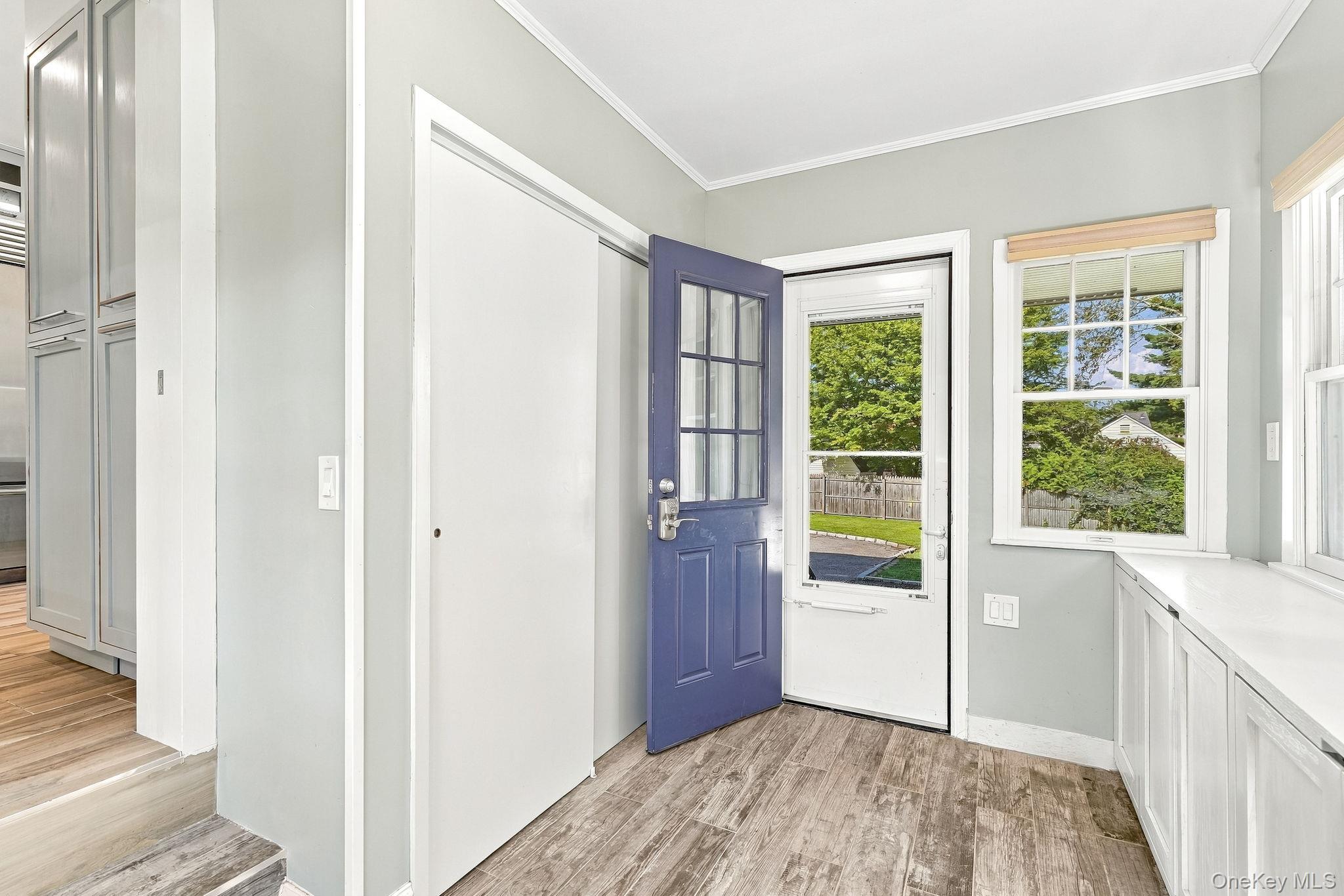 1239 Post Road Scarsdale, NY 10583 - Photo 28 of 42 mudroom entry