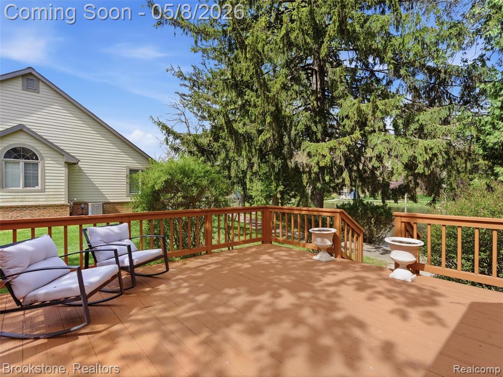 6512 White Lake Road Clarkston, MI 48346 - Photo 54 of 69