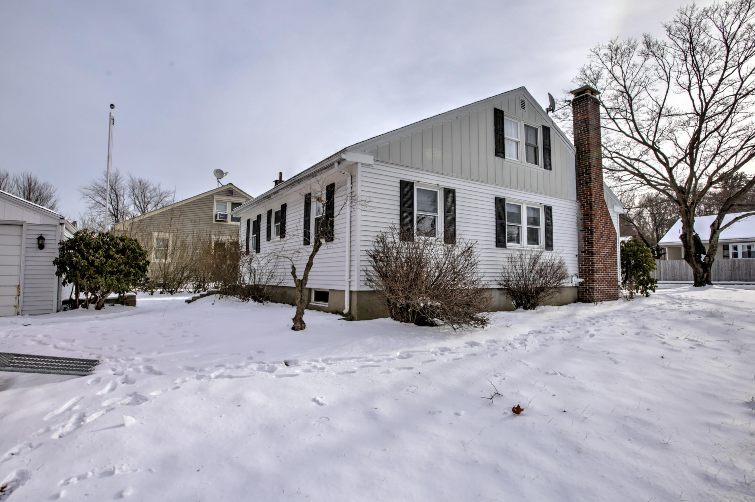19 Williston Road South Portland, ME 04106 - Photo 18 of 20 IMG_0926