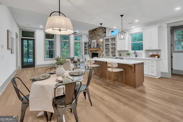 $595,000 | 42 Villa Vista, Unit 5, Jasper, GA 30143