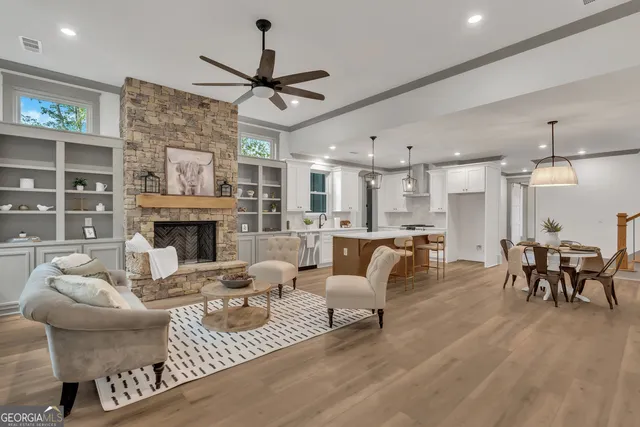 $595,000 | 42 Villa Vista, Unit 5, Jasper, GA 30143