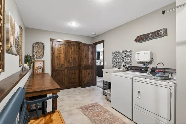 $615,900 | 27835 143rd Street Northwest, Zimmerman, MN 55398