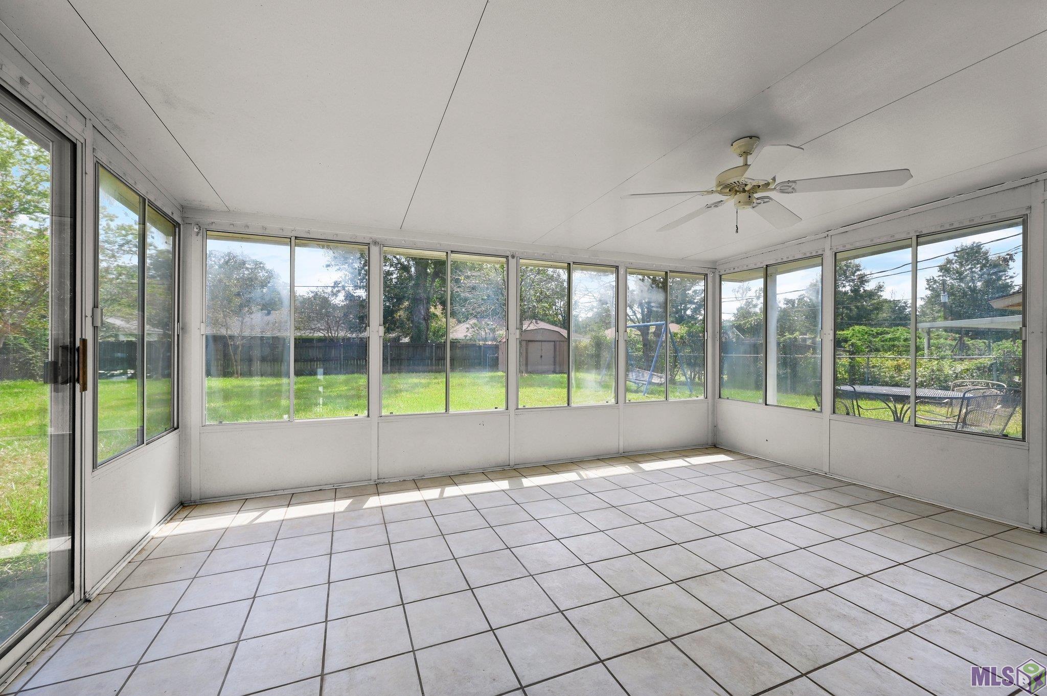 10724 Mollylea Drive Baton Rouge, LA 70815 - Photo 14 of 17 Sunroom