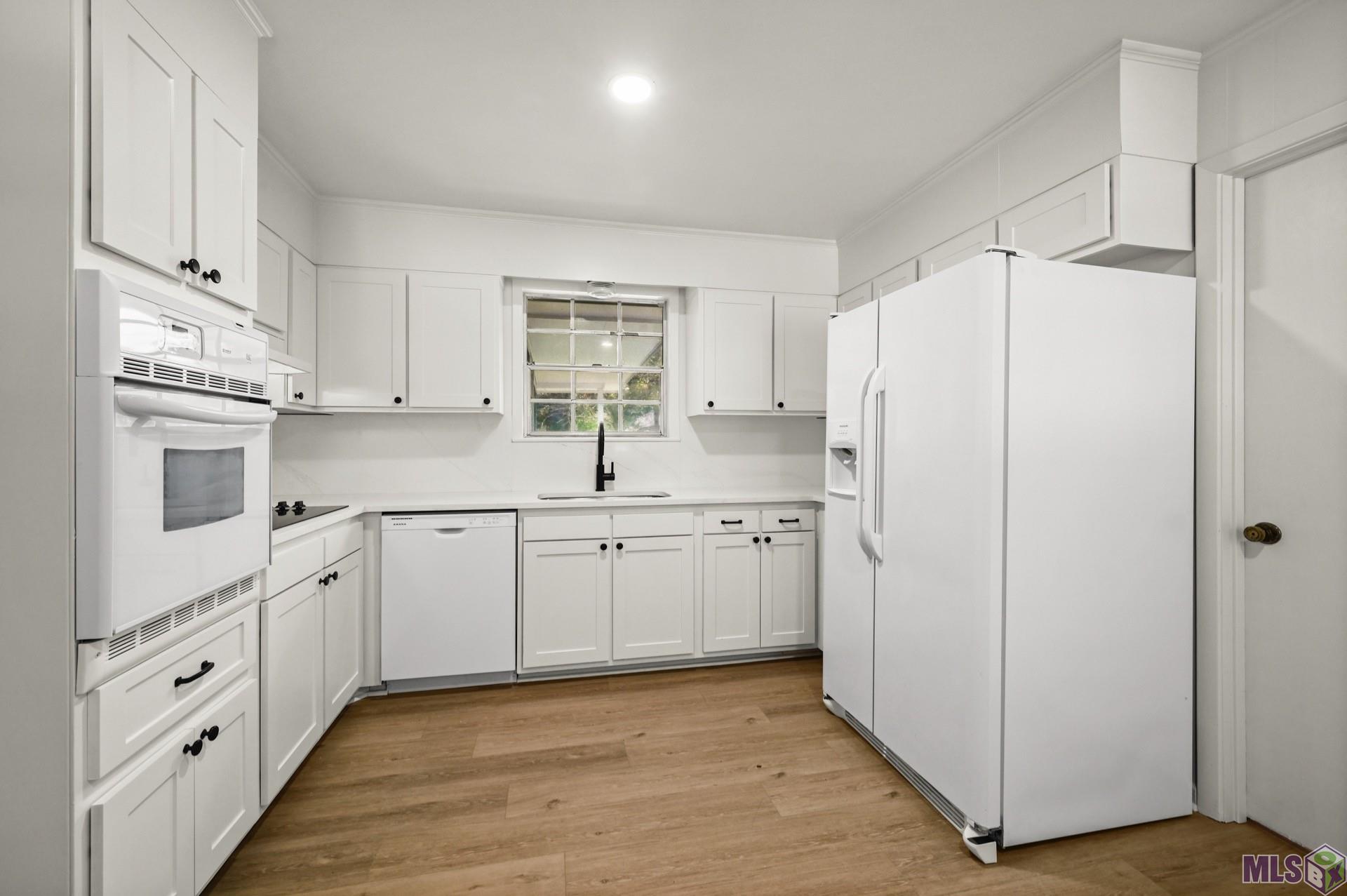 10724 Mollylea Drive Baton Rouge, LA 70815 - Photo 4 of 17 Kitchen