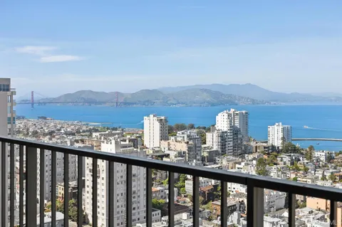 $5,300,000 | 999 Green Street, Unit 2605, San Francisco, CA 94133