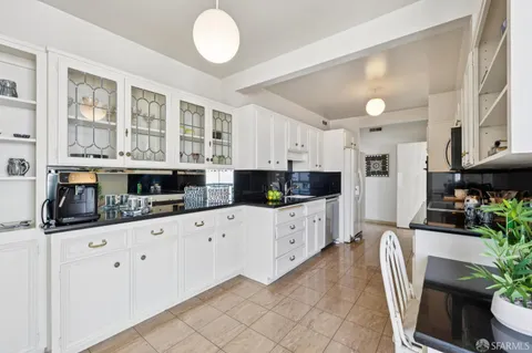 $5,300,000 | 999 Green Street, Unit 2605, San Francisco, CA 94133