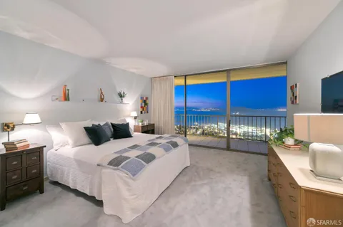 $5,300,000 | 999 Green Street, Unit 2605, San Francisco, CA 94133