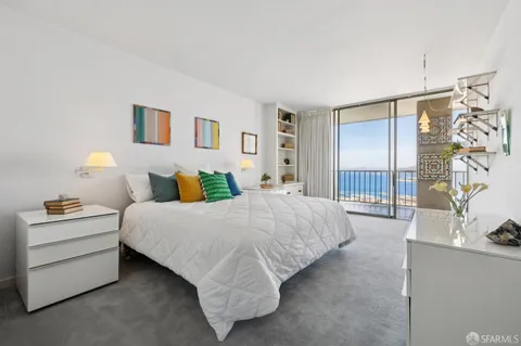 $5,300,000 | 999 Green Street, Unit 2605, San Francisco, CA 94133