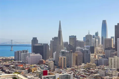 $5,300,000 | 999 Green Street, Unit 2605, San Francisco, CA 94133