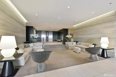 $5,300,000 | 999 Green Street, Unit 2605, San Francisco, CA 94133