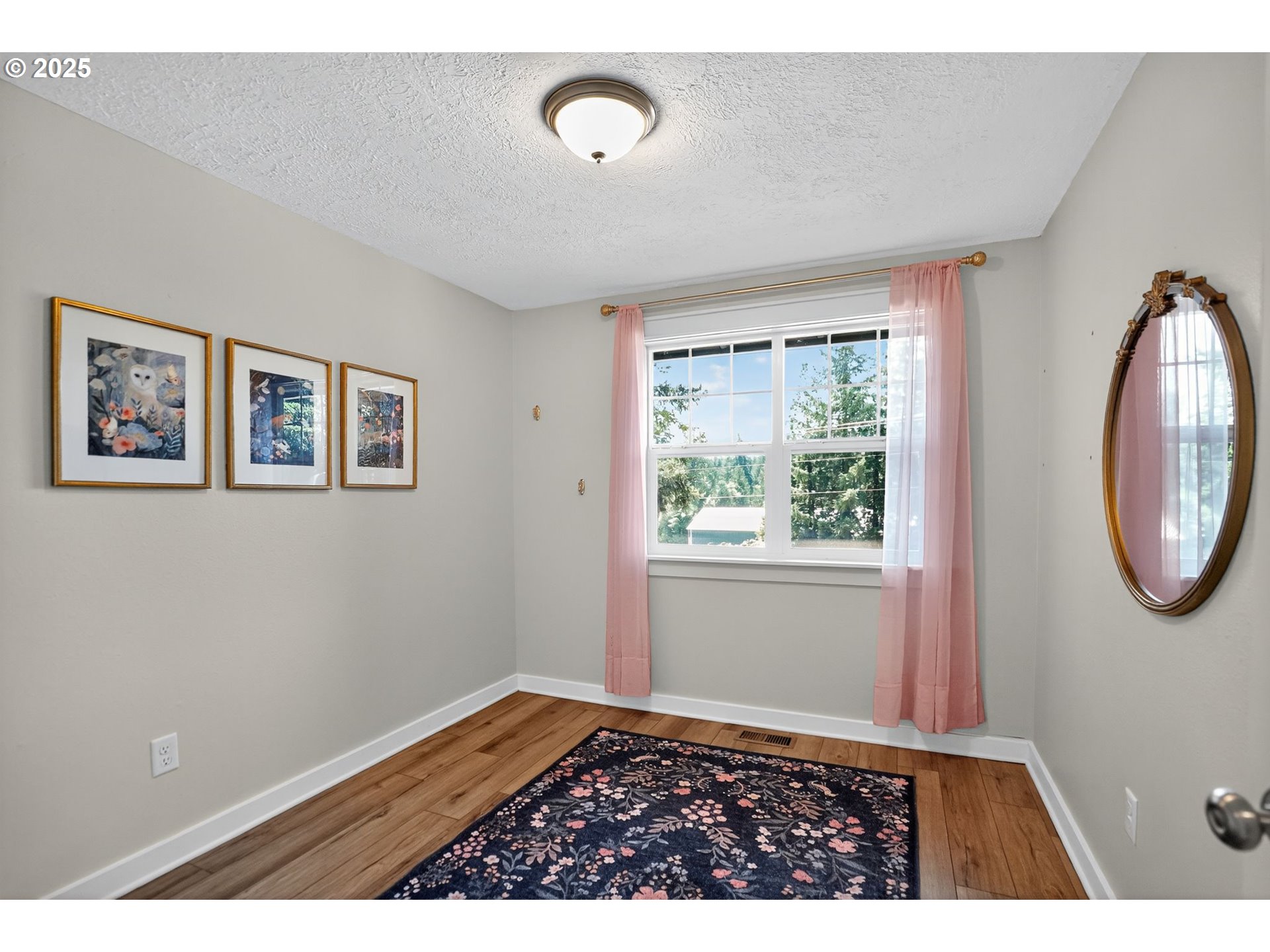 26280 South Beavercreek Road Beavercreek, OR 97004 - Photo 21 of 39 a view of an empty room with a window