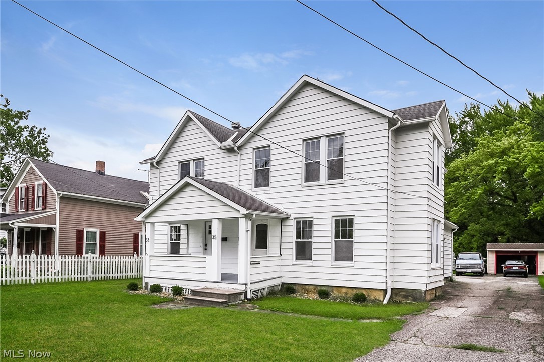 33 Adams Street Berea, OH 44017 - Photo 2 of 20