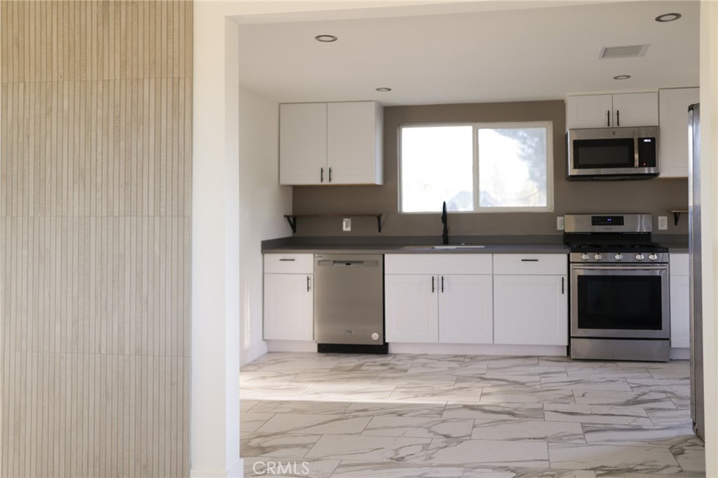 39396 Cary Road Anza, CA 92539 - Photo 7 of 42