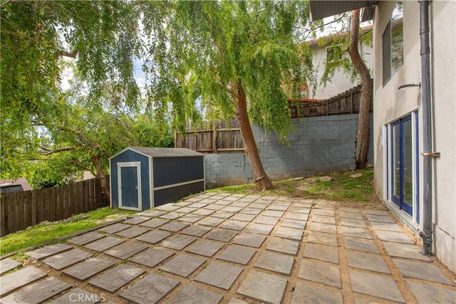 $6,250 | 3836 De Longpre Avenue, Los Angeles, CA 90027