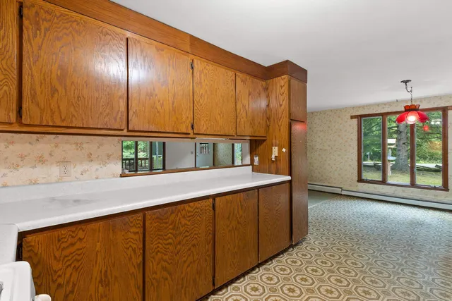 $182,500 | 11771 Laura Lane, Crivitz, WI 54114