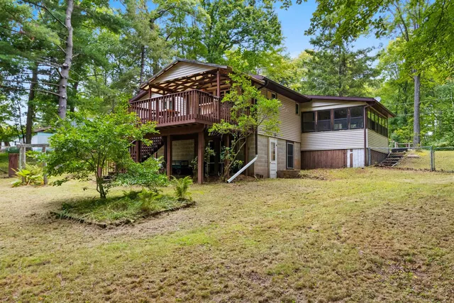 $182,500 | 11771 Laura Lane, Crivitz, WI 54114