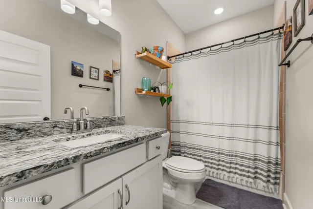 $410,000 | 430 Natchez Loop, Hernando, MS 38632