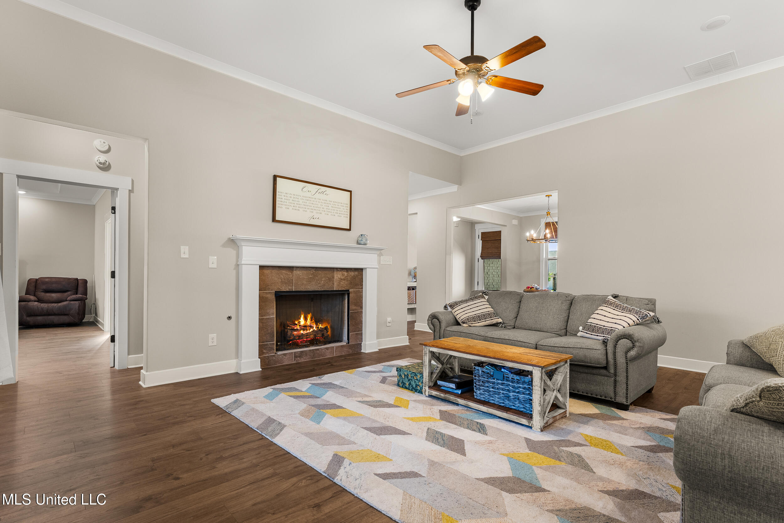 430 Natchez Loop Hernando, MS 38632 - Photo 9 of 27 Great Room