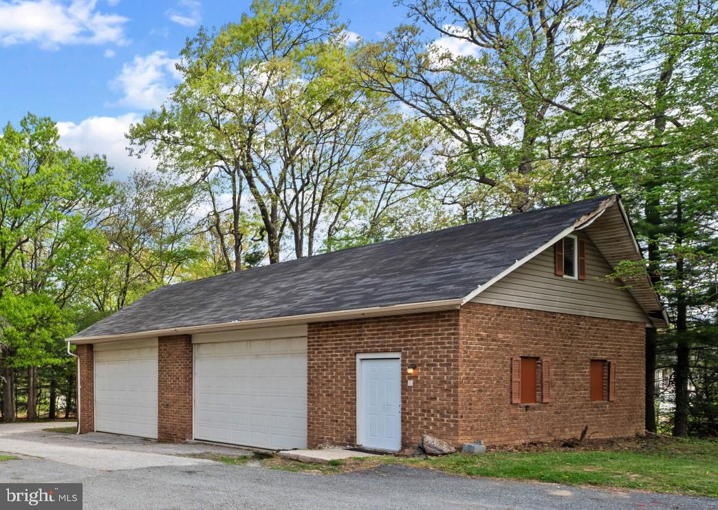9668 Magledt Road Baltimore, MD 21234 - Photo 9 of 14