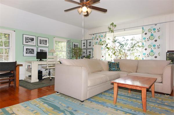 36 Brunswick Road Arlington, MA 02476 - Photo 5 of 25 Gallery Image 5