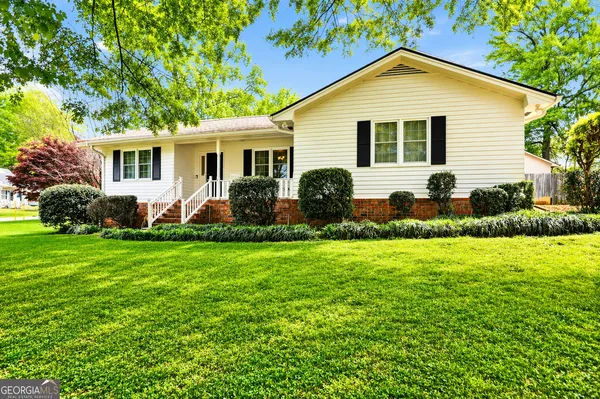 $325,000 | 23 Cane Brake Circle, Toccoa, GA 30577