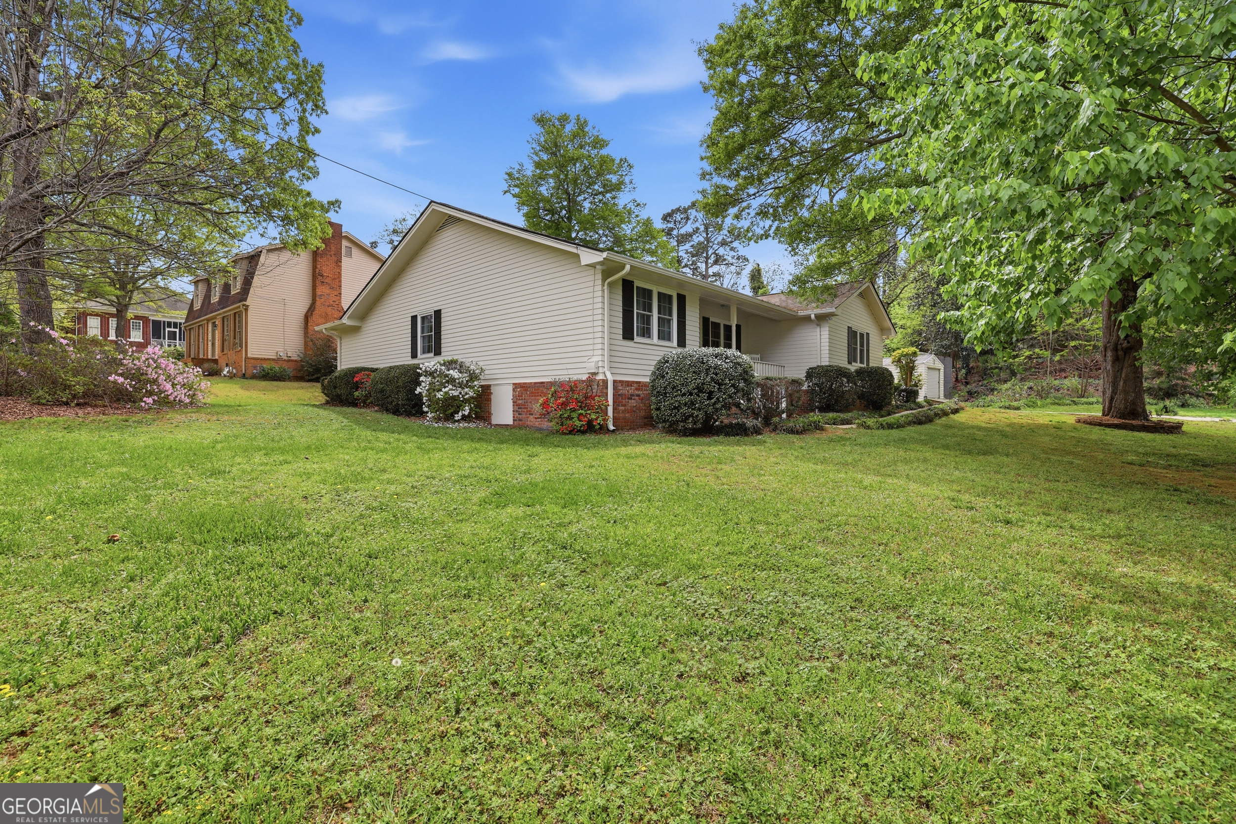23 Cane Brake Circle Toccoa, GA 30577 - Photo 3 of 35 a view of a house with a yard