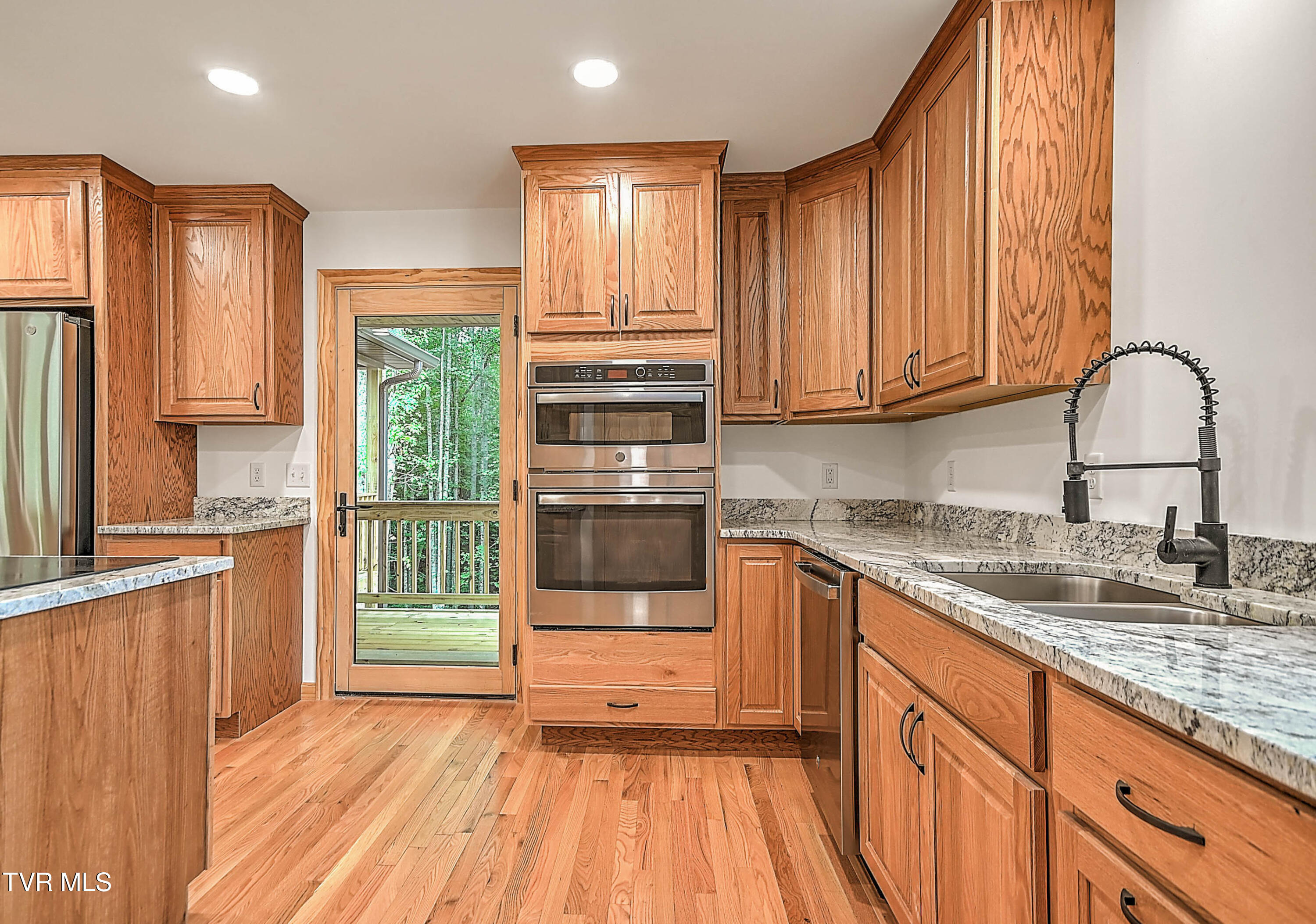 512 Norris Road Butler, TN 37640 - Photo 11 of 40 512 Norris DST-12