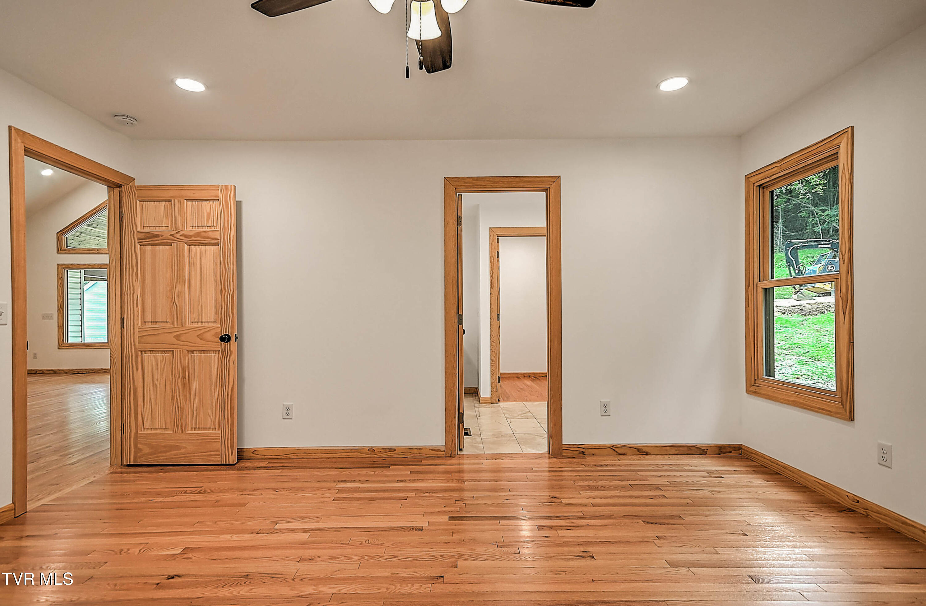 512 Norris Road Butler, TN 37640 - Photo 17 of 40 512 Norris DST-18