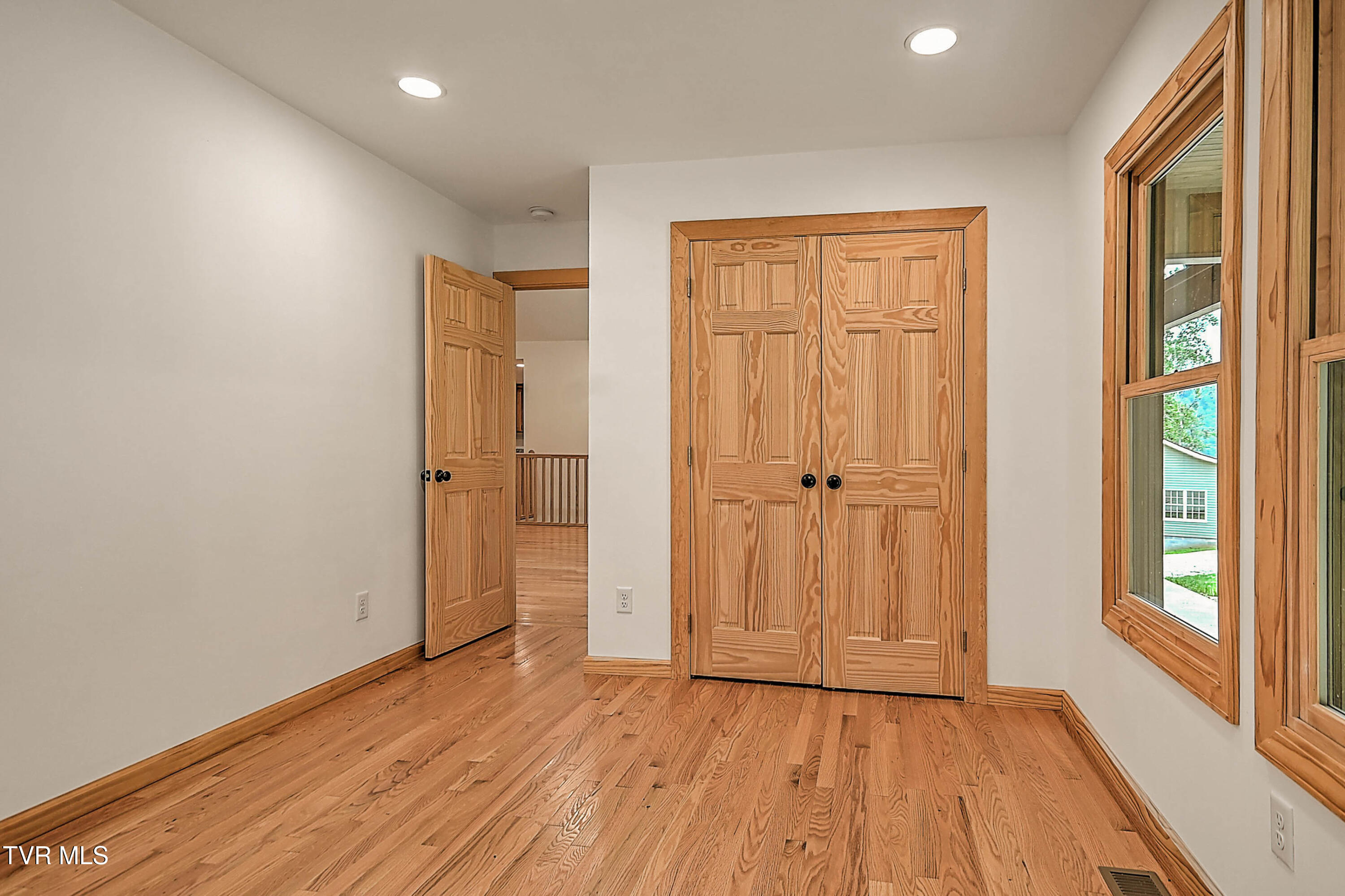 512 Norris Road Butler, TN 37640 - Photo 24 of 40 512 Norris DST-25