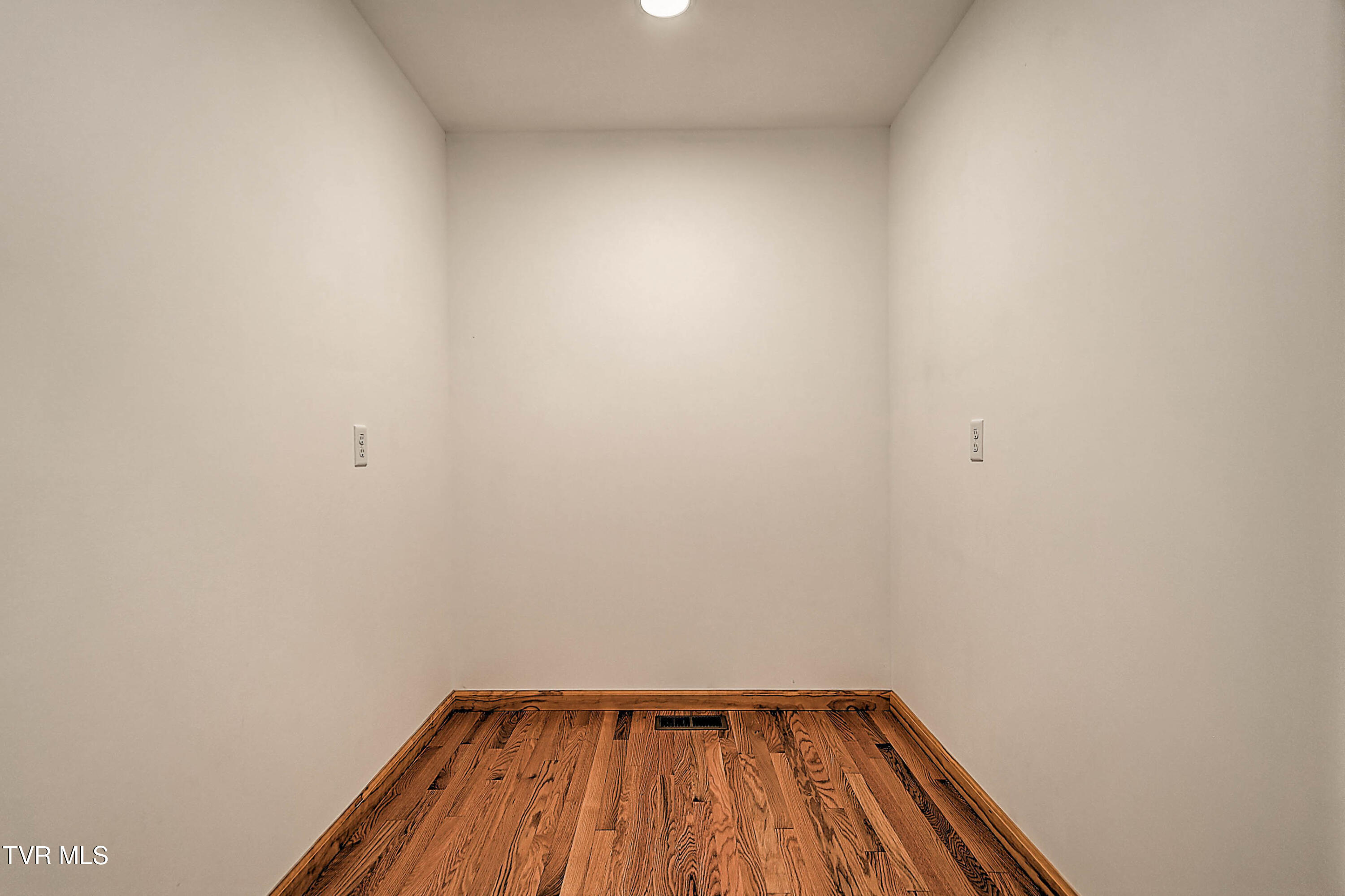 512 Norris Road Butler, TN 37640 - Photo 30 of 40 512 Norris DST-31