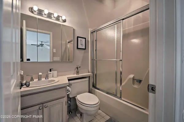 $399,000 | 9 Beechwood Court, Lake Harmony, PA 18624